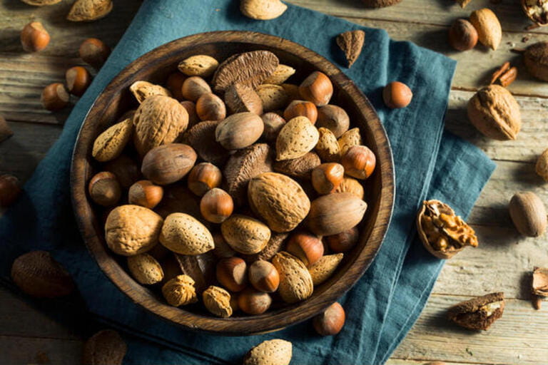 Whole Shelled Organic Mixed Nuts with Walnuts Almonds Pecans and Filberts Whole Shelled Organic Mixed Nuts with Walnuts Almonds Pecans and Filberts