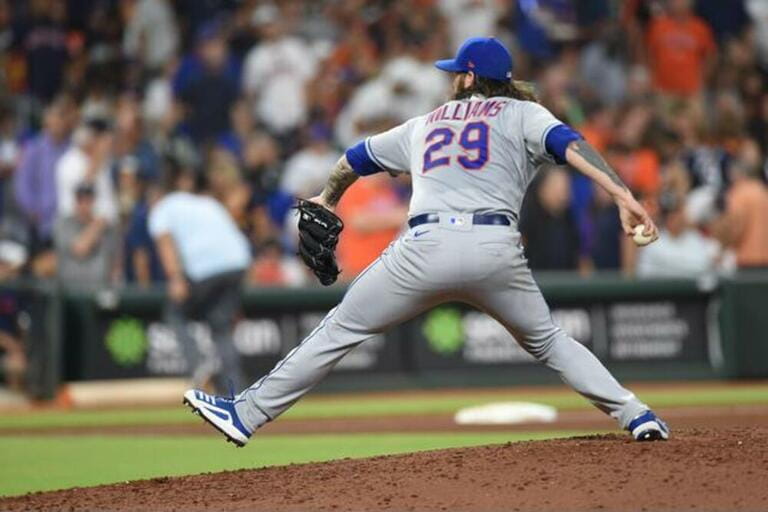 New York Mets starting pitcher Trevor Williams (29) in the bottom of the fifth inning of the MLB game between the Houston Astros and the New York Mets