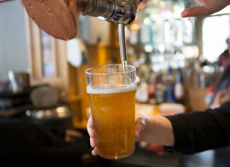 Beer being served in Sydney pub Beer being served in Sydney pub