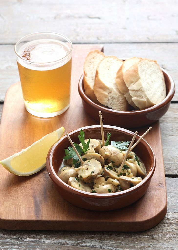 Tapas - Sauteed mushrooms Tapas - Sauteed mushrooms